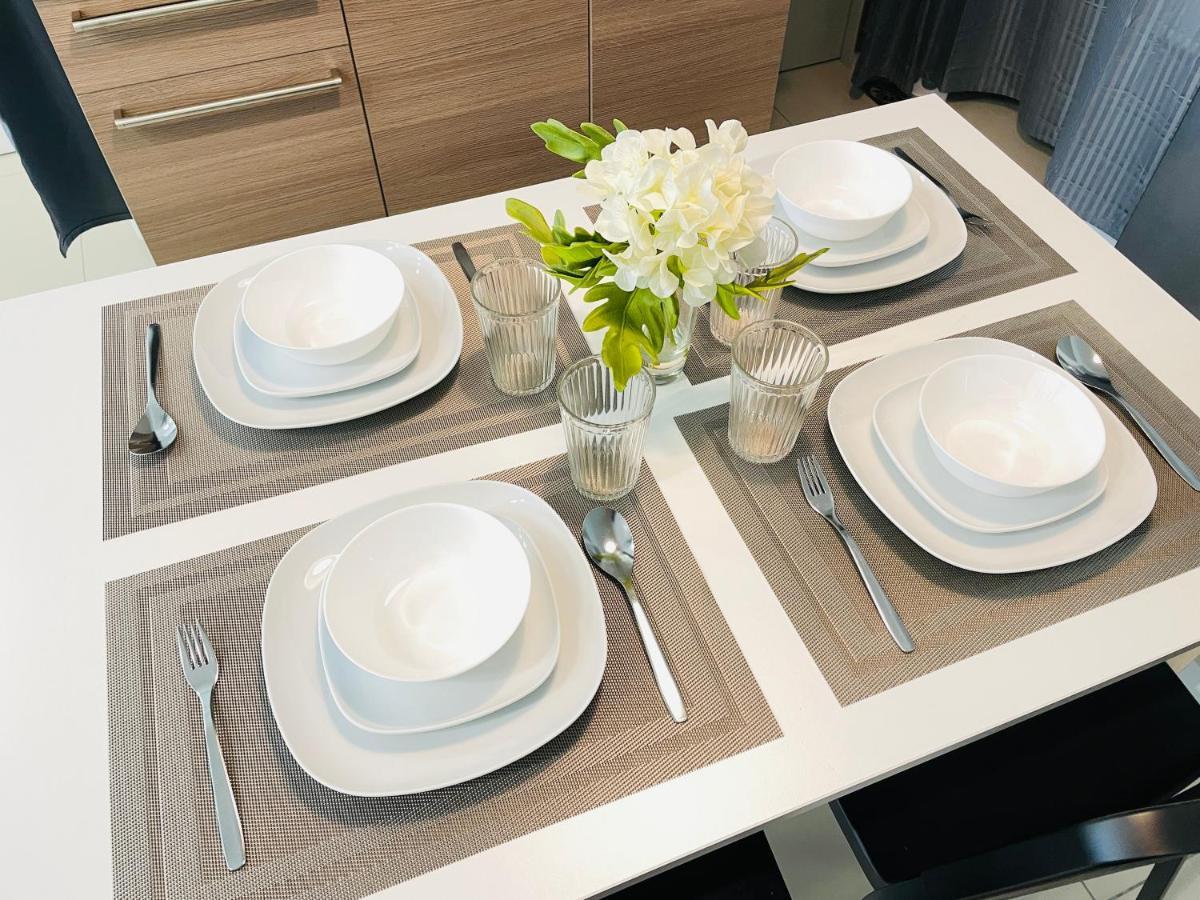 High Floor Studio Austin Regency Mount Austin W Balcony 3 Plus 1Pax 5 Mins Aeon Johor Bahru Dış mekan fotoğraf